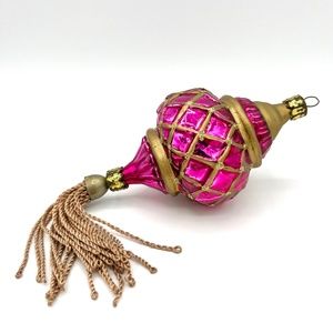 VTG Christborn Ornament